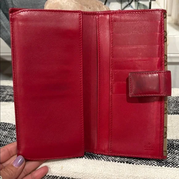 Gucci Tan and Red Women's authentic Wallet(project wallet) - Picture 9 of 16